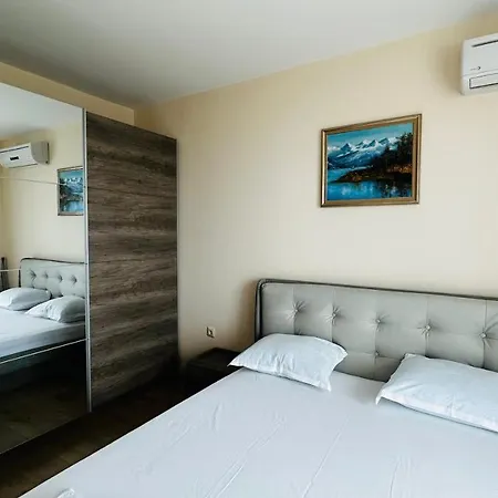 Chateau Del Marina Complex Lägenhetshotell Nesebar
