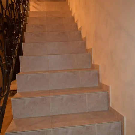 Hotel de apartamente Chateau Del Marina Complex 4*