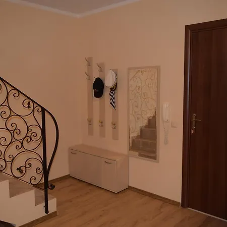 Lägenhetshotell Chateau Del Marina Complex Nesebar