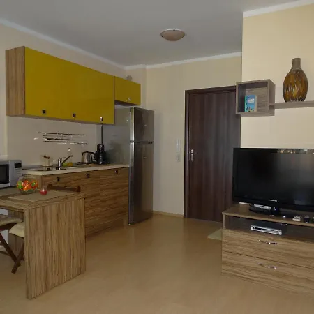 Hotel de apartamente Chateau Del Marina Complex