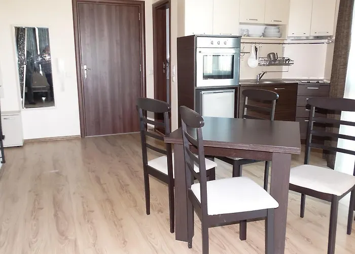 Apart-hotel Chateau Del Marina Complex 4*