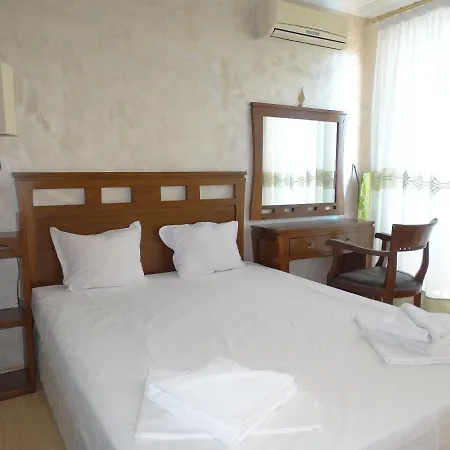 Chateau Del Marina Complex Hotel apartamentowy 2*