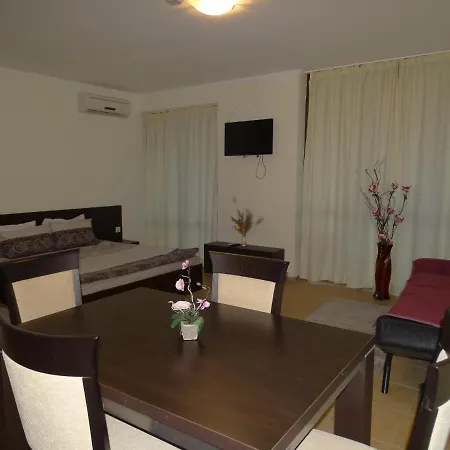 Chateau Del Marina Complex 2* Nesebyr