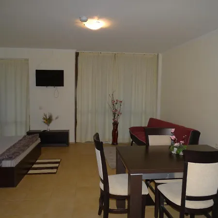 Chateau Del Marina Complex Hotel apartamentowy 2*