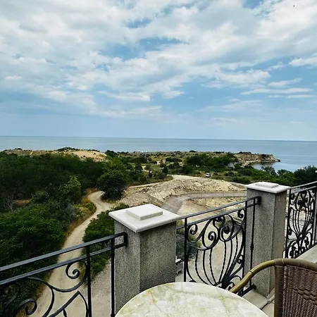 Chateau Del Marina Complex Nesebyr
