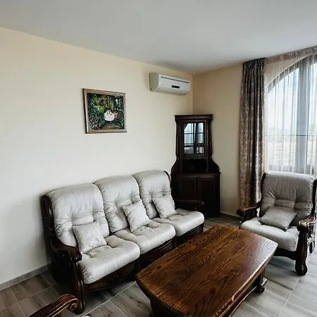 Chateau Del Marina Complex Hotel apartamentowy