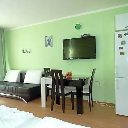 Chateau Del Marina Complex Aparthotel Nesebar