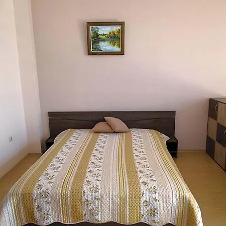 Aparthotel Chateau Del Marina Complex