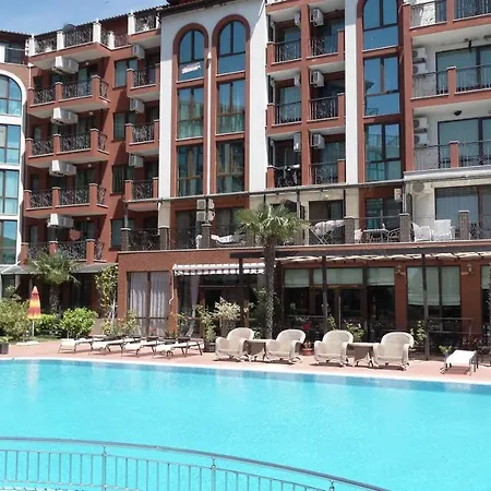 Chateau Del Marina Complex Nesebyr