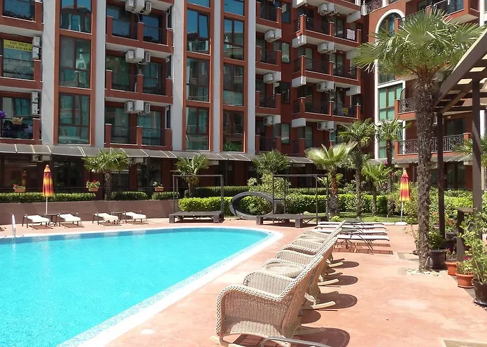 Apartmanhotel Chateau Del Marina Complex Neszebar