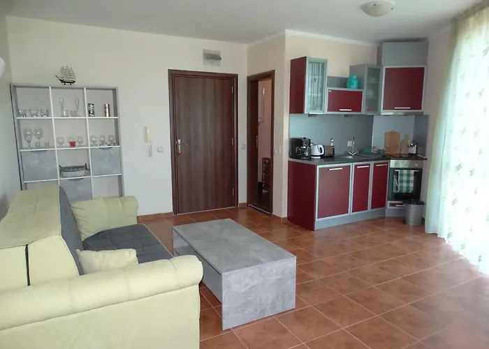 Chateau Del Marina Complex Apartmanhotel Neszebar