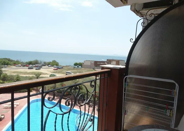 Lejlighedshotel Chateau Del Marina Complex 4*